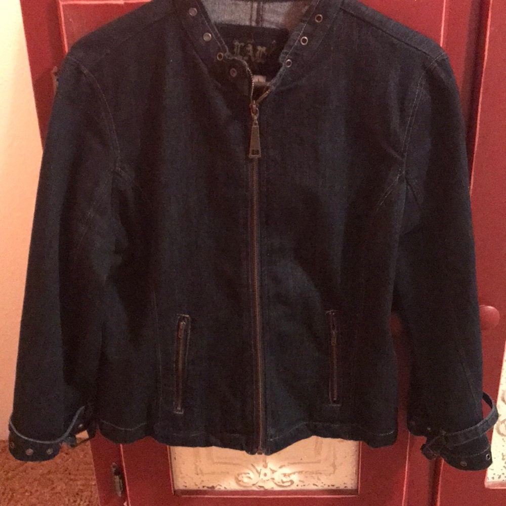 Denim jacket Live a Little brand size Large